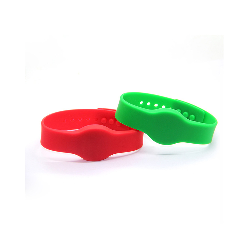 Custom RFID NFC Silicone Wristband for Theme Park and Amusement Park