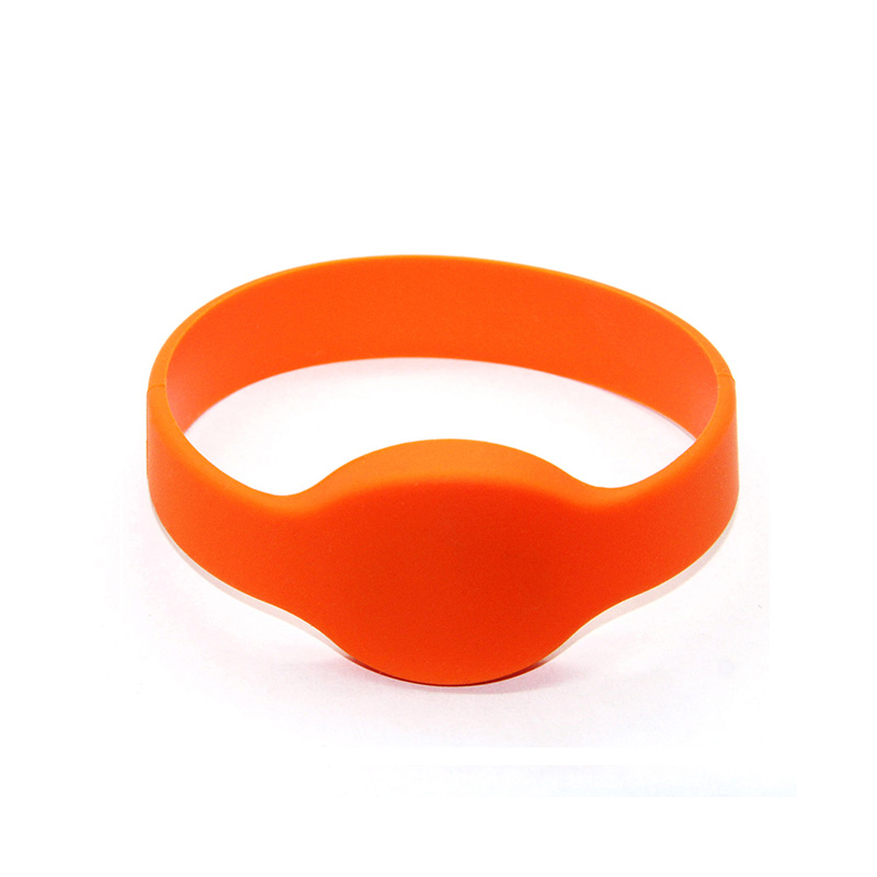 Custom RFID NFC Silicone Wristband for Water Park and Resort Access Control