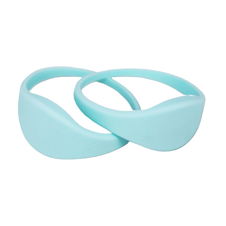 Custom RFID NFC Silicone Wristband for Gym Swimming Pool Membership Access Control Manufacturer